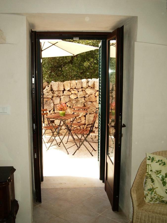 Il Giardino Di Viola Panzió Kellie Messapica Kültér fotó